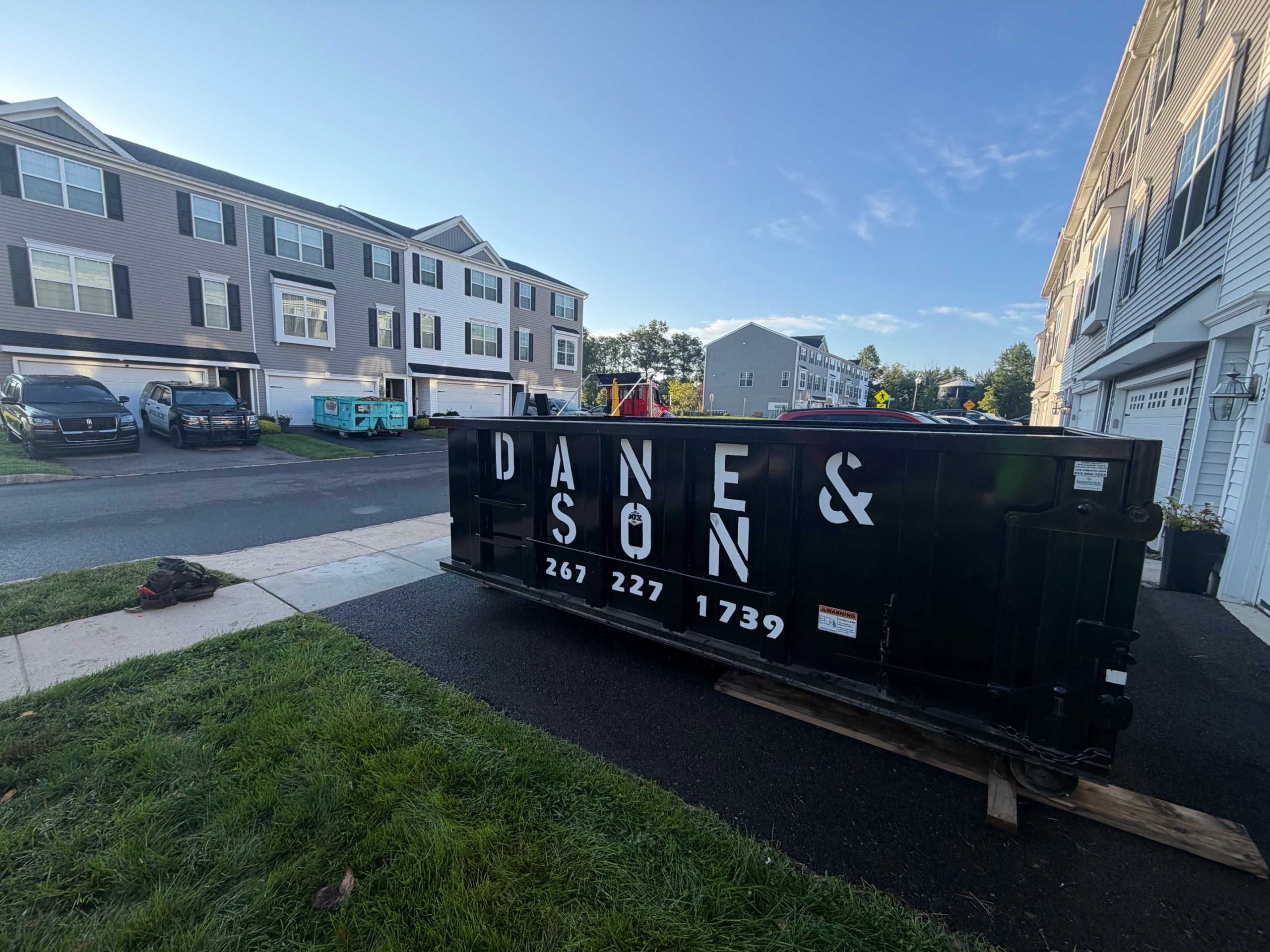 20 yard roll-off dumpster used for roofing project